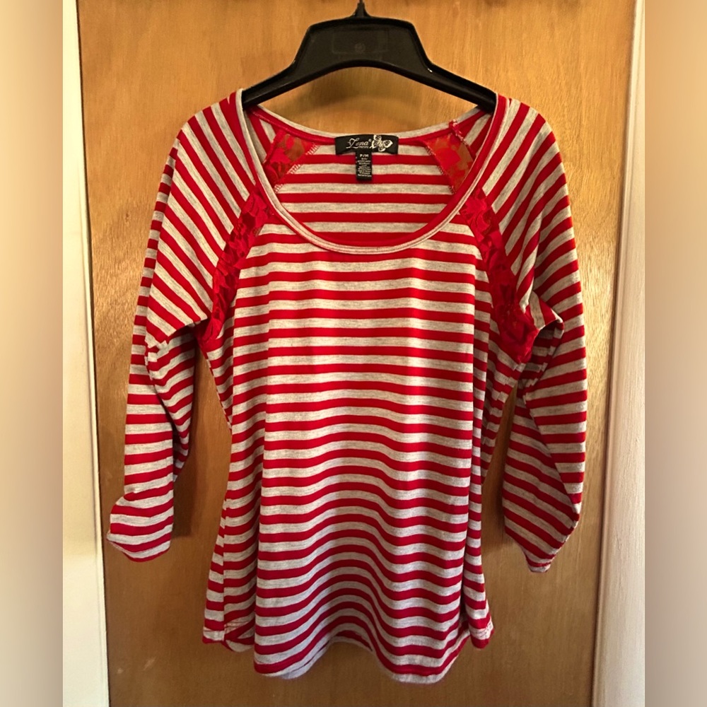 Red/Light Gray striped top with Red Lace Accents size petite M